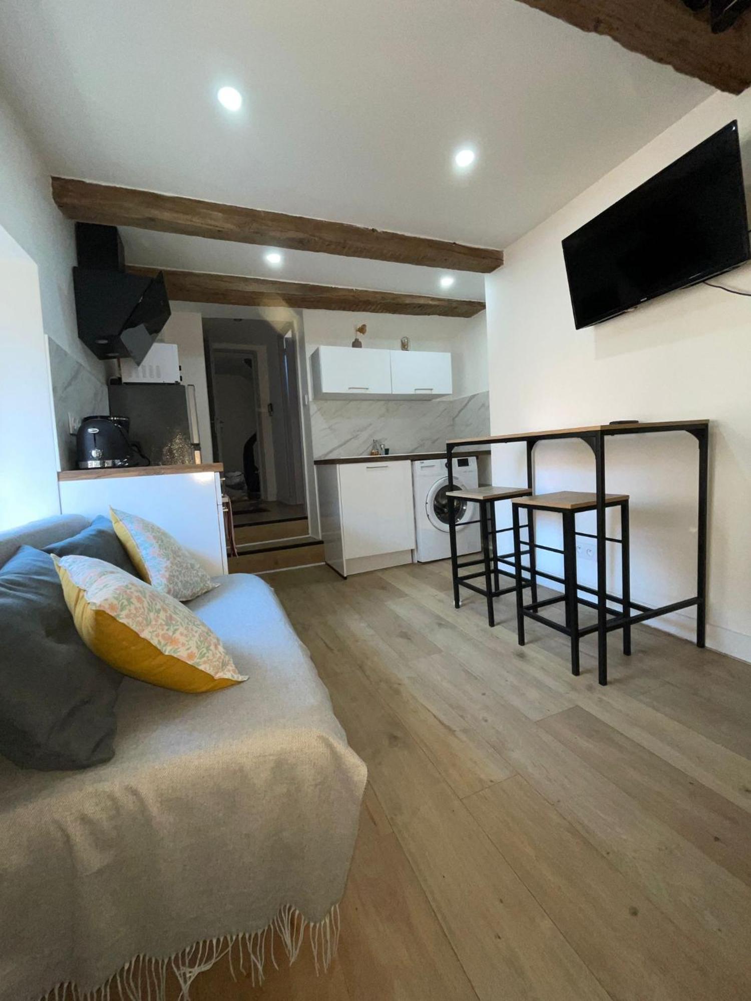 Appartement, Langres Esterno foto
